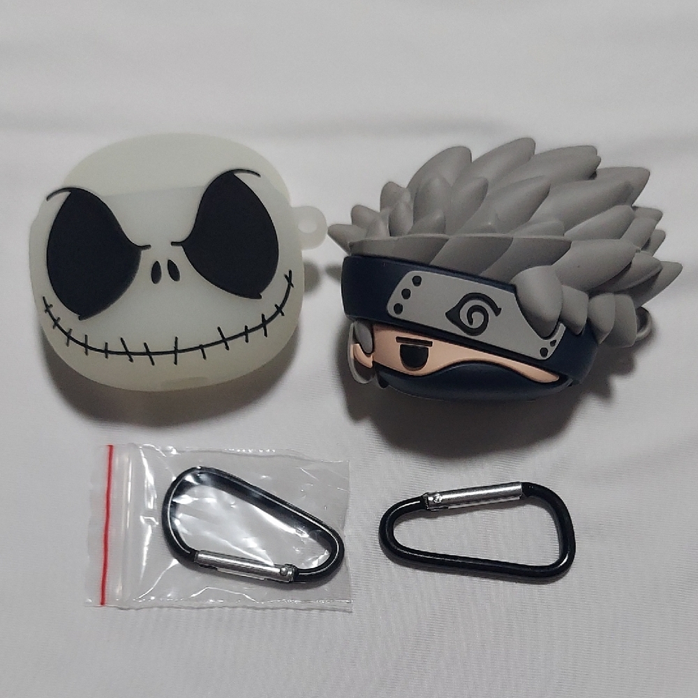 Cartoon Character AirPods Cases with Carabiners